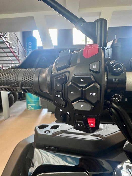 CF Moto 850 Black Pakiet zima Raty 0%/Leasing/Transport Motor-Land