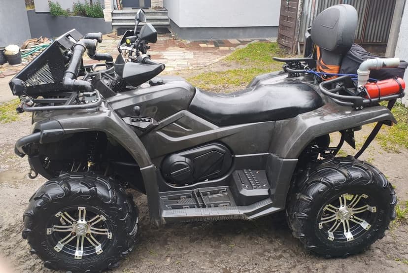 Sprzedam Cf moto 520