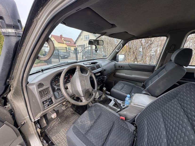 Nissan patrol y61 zd30 offroad