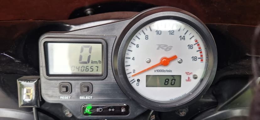 Yamaha YZF-R6 600 ccm3 120km 2002r- Sportowy klasyk stan dobry