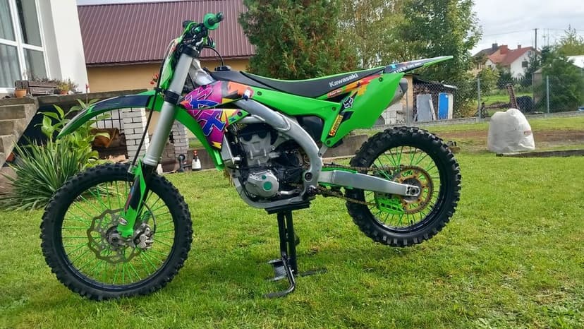 Kawasaki Kxf450.