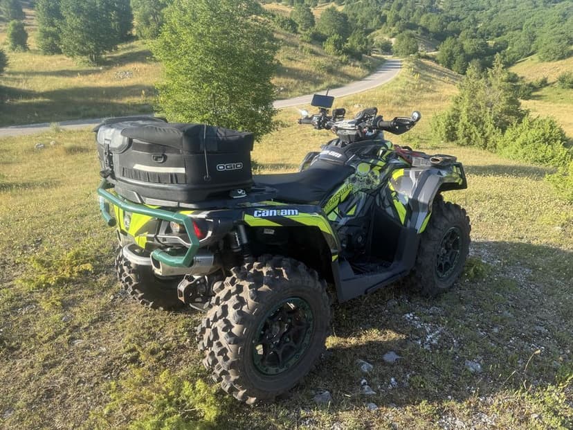 Can-Am Outlander 1000 xt-p po remoncie silnika. Super maszyna.