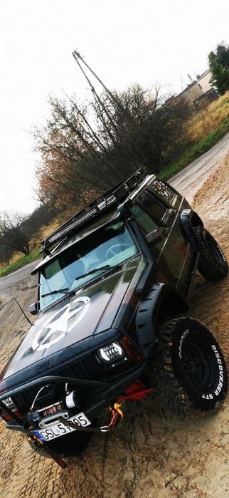 JEEP XJ Cherokee 4.0 lpg 6.5'' lift. Full opcja