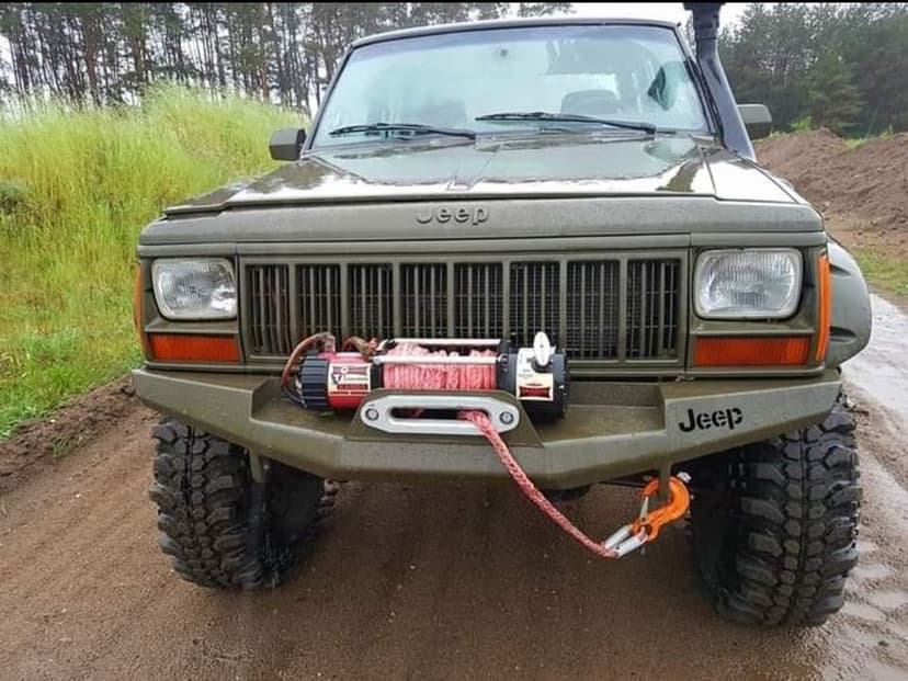 Zderzak Stalowy pod wyciągarkę Jeep Cherokee  xj przedni I tylny