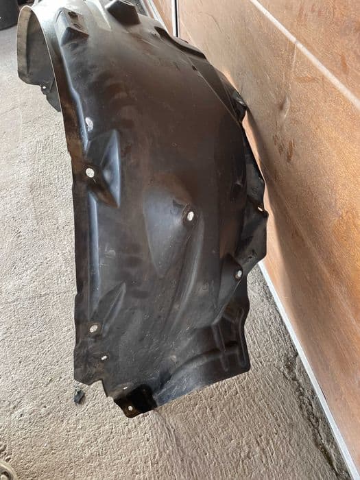 Nadkole Lewy Przód Land Rover Discovery III