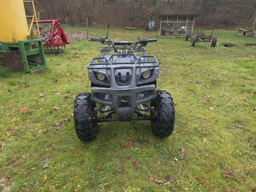 Quad Bashan 250 pojemności