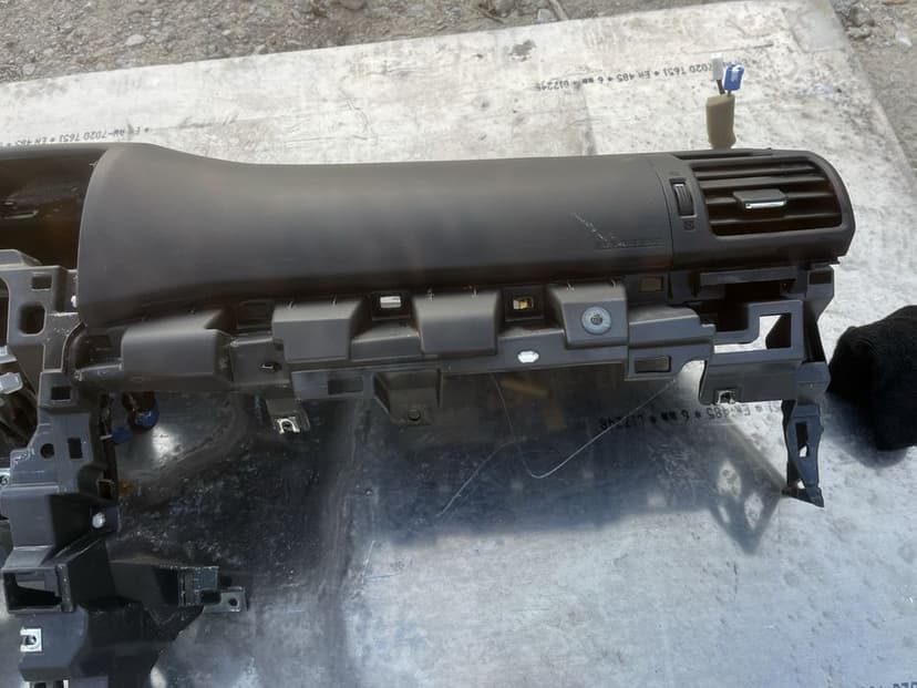 Deska rozdzielcza Toyota 4runner 5th gen + airbag