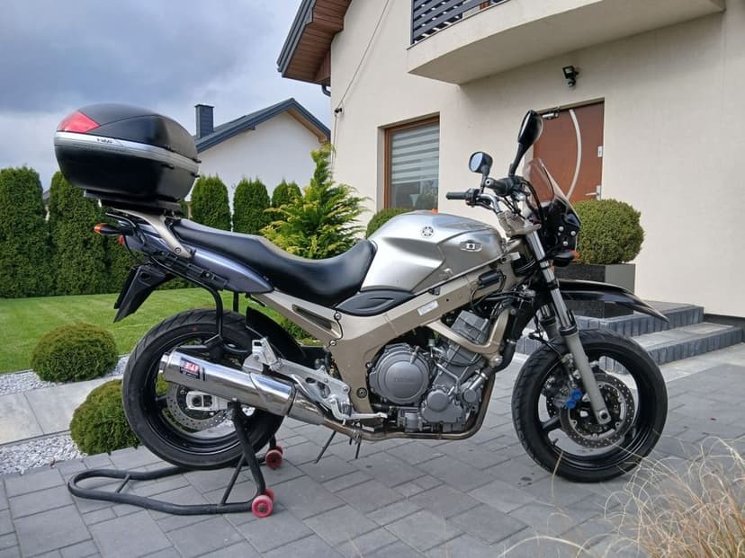 Supermoto Yamaha TDM 900 Wtrysk. Kufer
