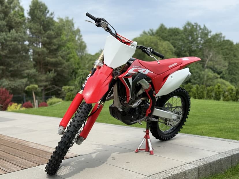 Honda CRF 250R 2021 nowy silnik