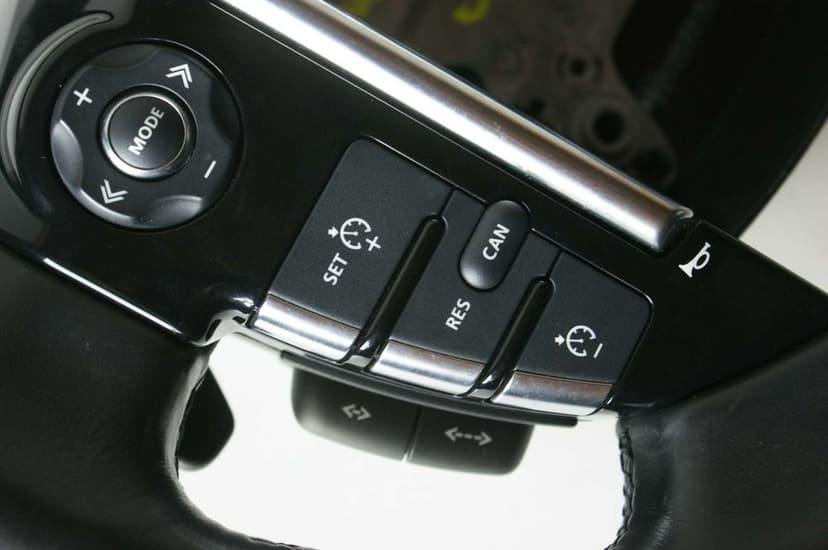 Land Rover Discovery IV Lift Kierownica Skóra Łopatki Multifunkcja Grz