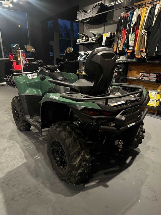 Can-Am Outlander MAX PRO XU T HD7 2025 DEMO