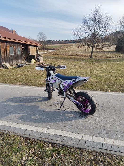 Husqvarna fe 250 a2 supermoto