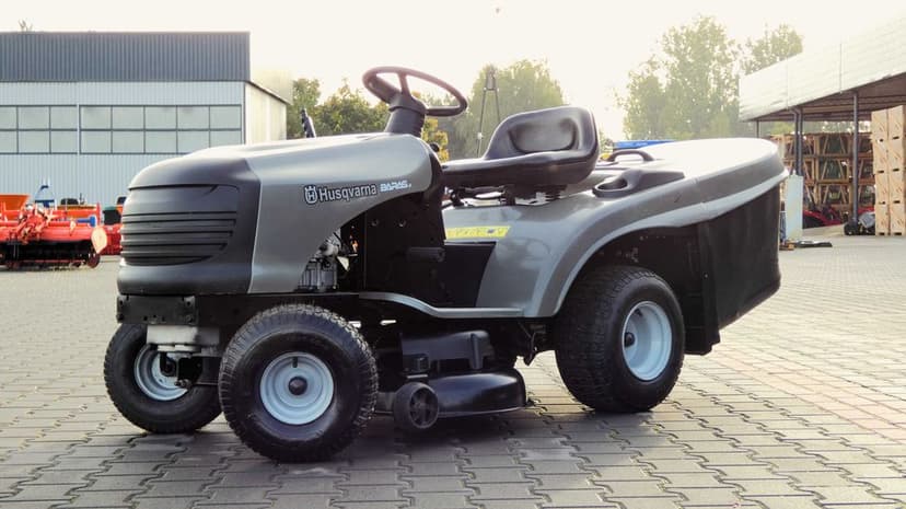 Traktorek kosiarka Husqvarna Briggs&Stratton (101004.5) - Baras