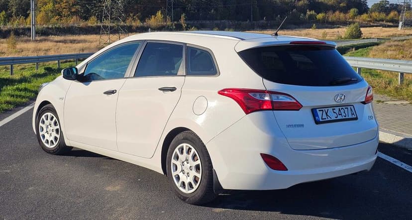 Hyundai i30 salon Polska