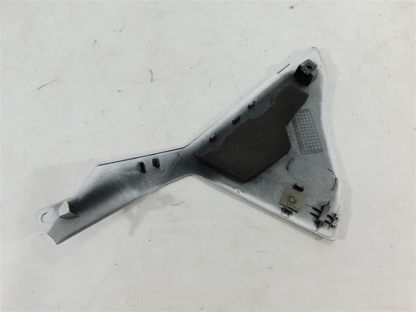 OWIEWKA BOK BOCZNA PRAWA YAMAHA YZF-R1M RN32 15-20 U-11 2CR2842N00P2