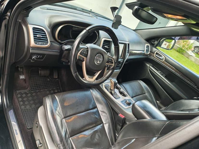 Jeep Grand Cherokee SUMMIT