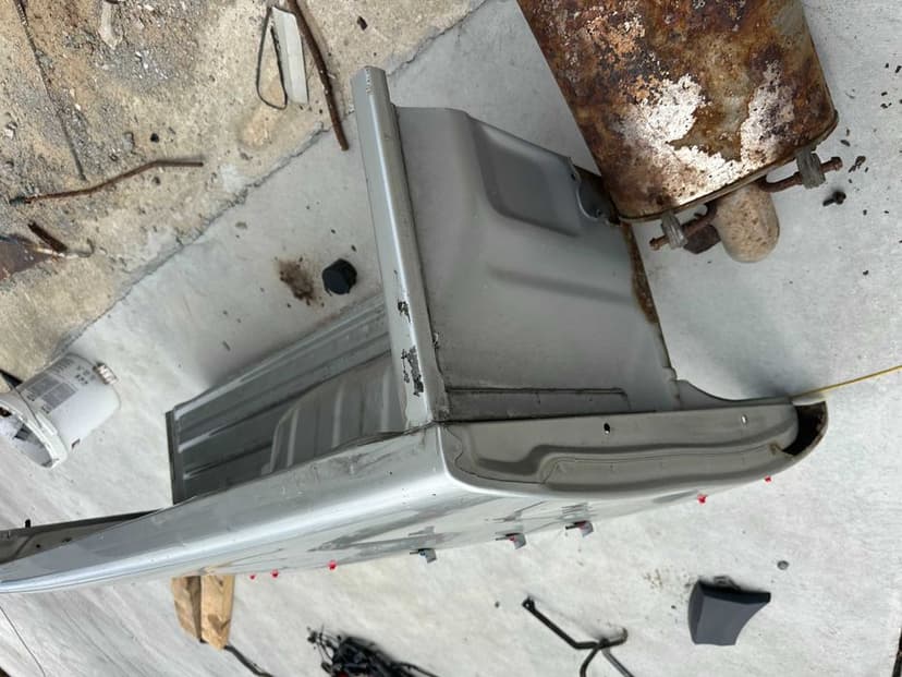 Toyota Hilux VII 05-15 Bok Ćwiartka Paka Poszycie Prawe