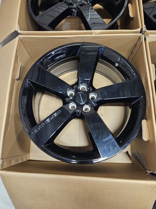 LAND ROVER DEFENDER FelgiI 22" L8BM-1007-AD BD 9jx22 ET43 Demo