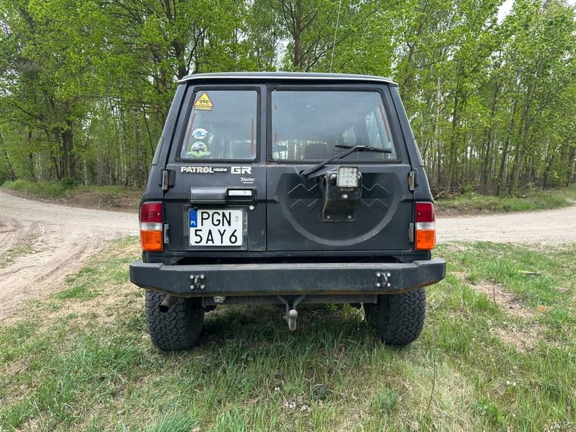 Nissan Patrol Y60 GR LONG 1994r