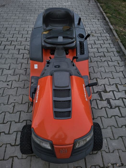 Traktorek Husqvarna CTH 126