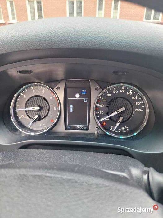 Toyota Hilux automat 2023 Diesel 2,8