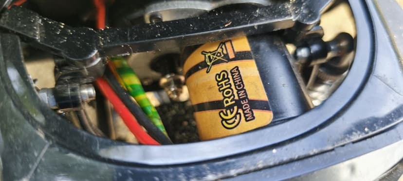 Model zdalnie sterowany MN 128 Jeep Wrangler