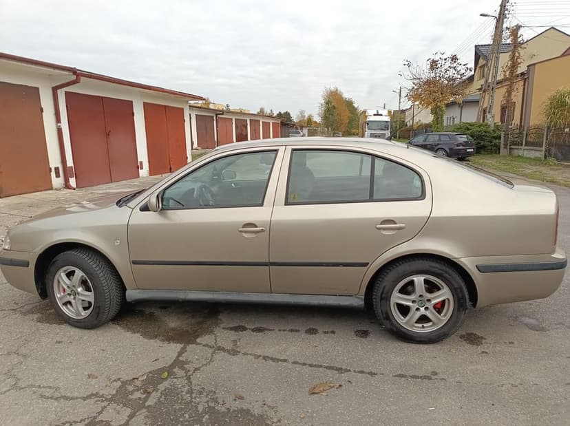 Skoda Octavia 1.9 TDI ładny stan prywatnie