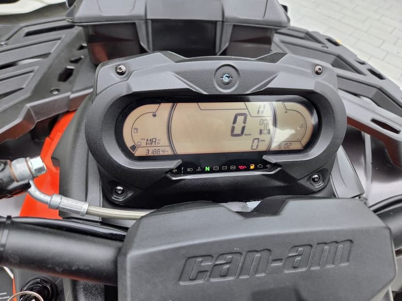 Can-am outlander 850 XTP