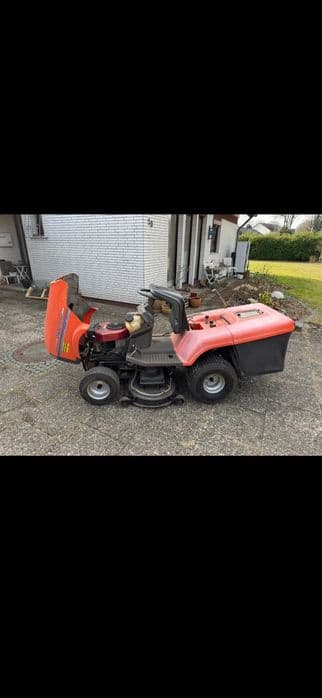 Traktorek kosiarka Husqvarna 18v2