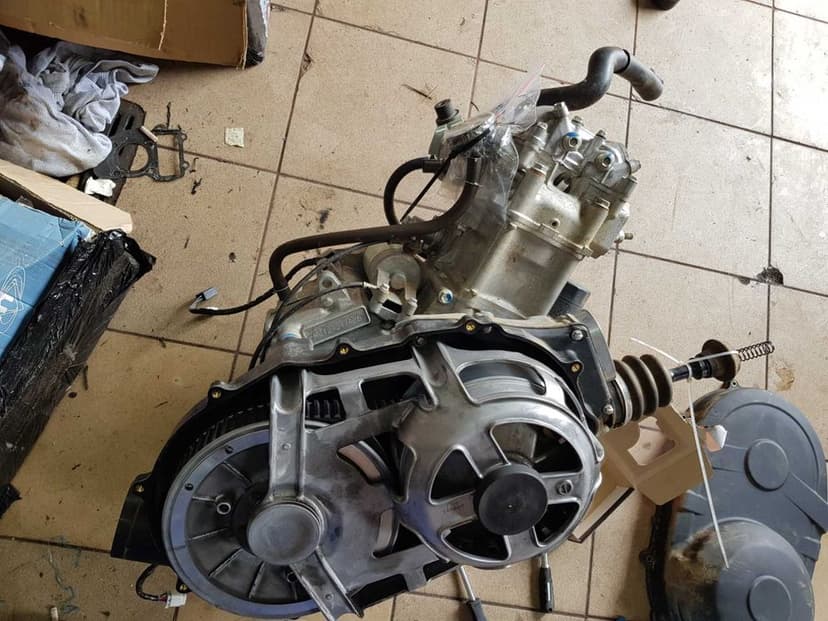 Suzuki Kingquad 500 Silnik Dyfer Kartery 450 Części 700 wał 750 Serwis