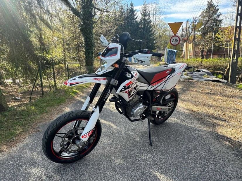Beta RR 125 Lc 4T Supermoto 2015r Kat.A1/B Zarejestrowana  od 1 właściciela niski przebieg Super Stan Książka serwisowa