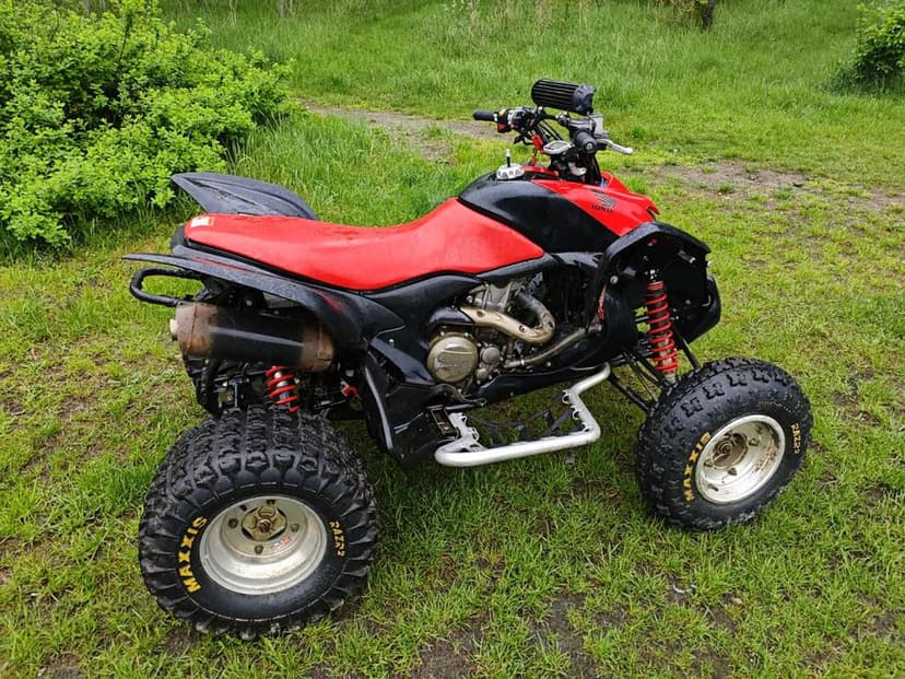 Sprzedam Hondę TRX700XX