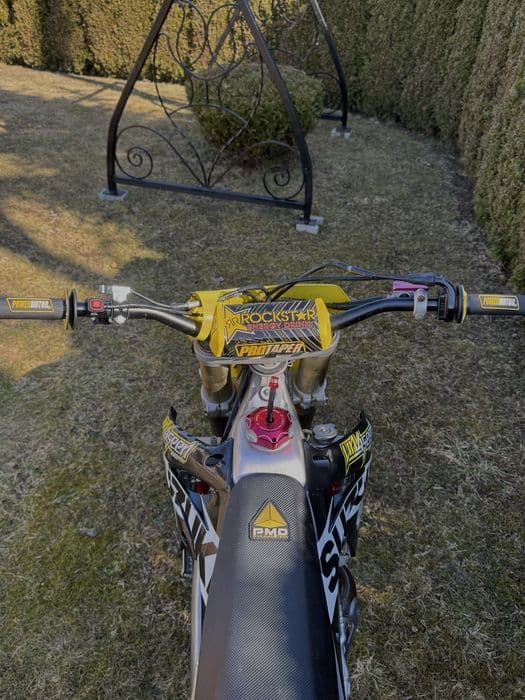 Suzuki rmz 450cc  (wtrysk)