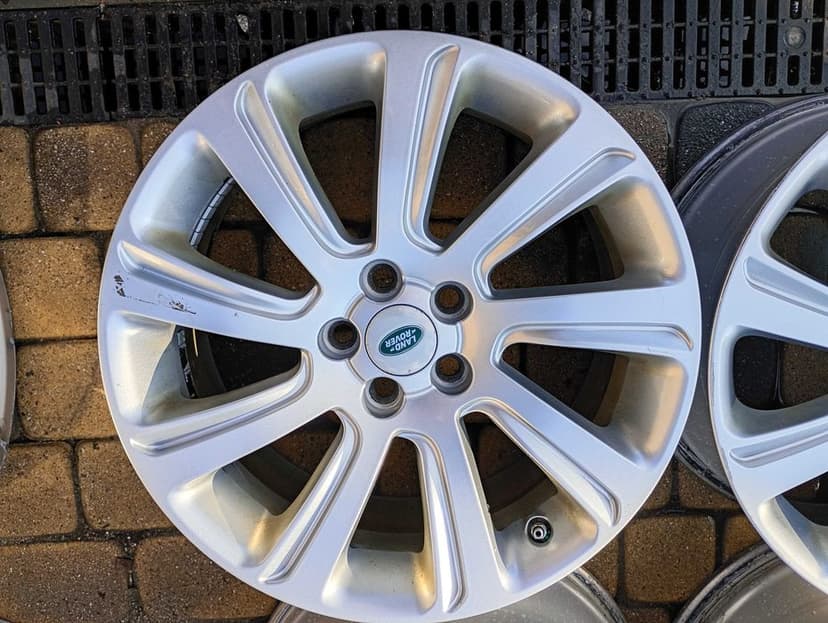 Alufelga 18'' 8JX18 Et45 5x108 FK72-1007-BC Land Rover Discovery Sport