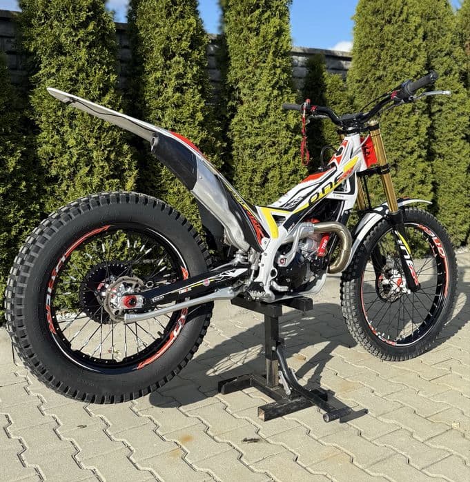 2025 TRS ONE RR 250