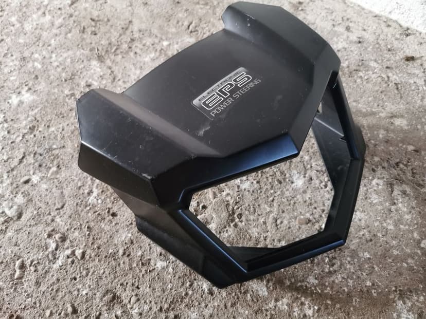 Polaris sportsman osłona owiewka lampy centralnej licznika zegar