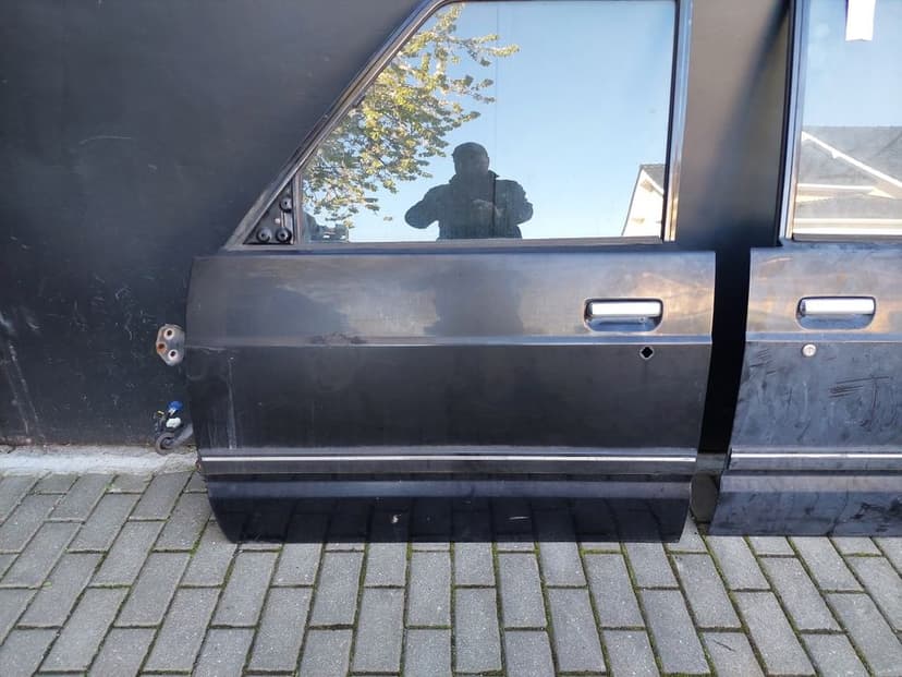 Nissan Patrol Y60 3 drzwi przód tył błotnik maska rama  sinik