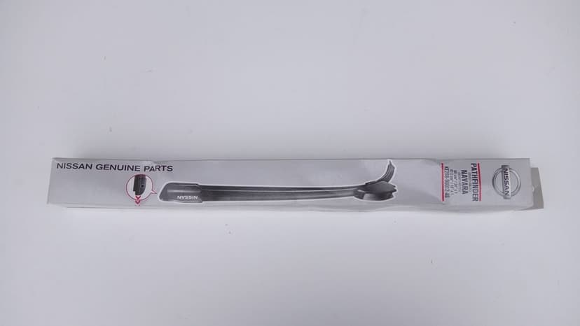 PIÓRA WYCIERACZEK 60 cm 24" 47,5 cm 19" NISSAN NAVARA D40 PATHFINDER R