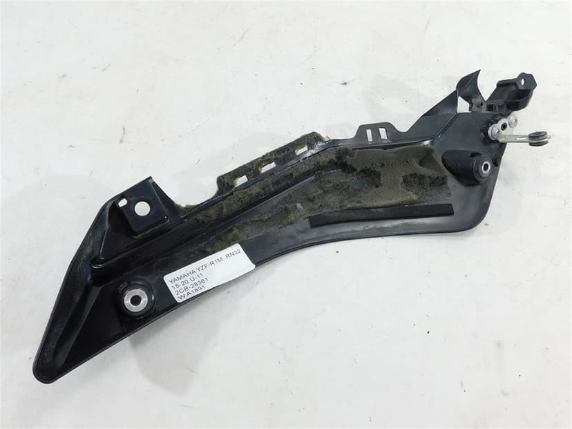 PLASTIK WYPEŁNIENIE OWIEWKA YAMAHA YZF-R1M RN32 15-20 U-11 2CR-28361