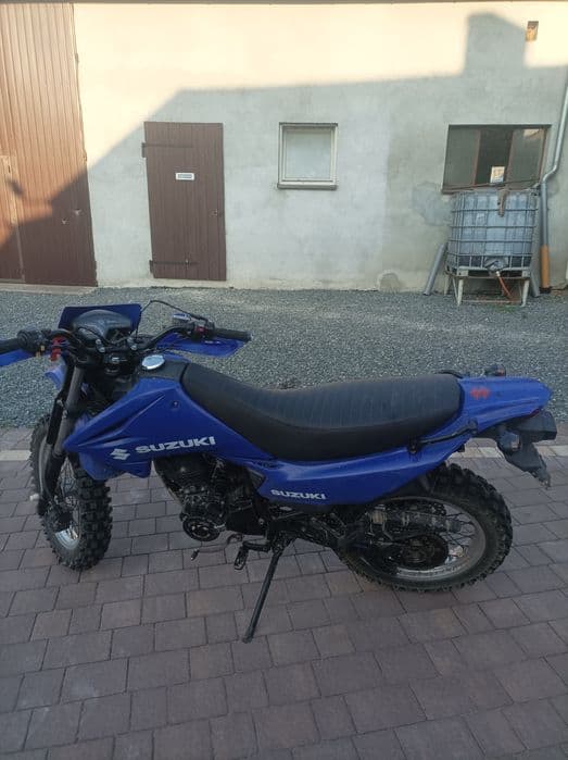 Suzuki dr 125 250