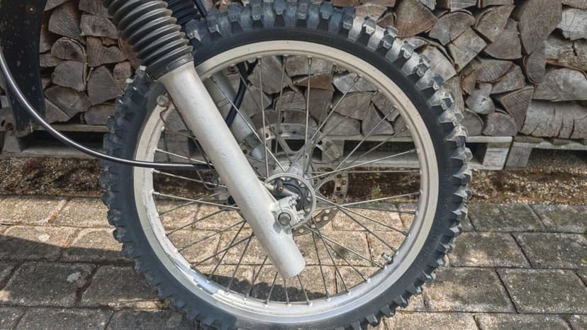 Suzuki DR 350 wersja z rozrusznikiem