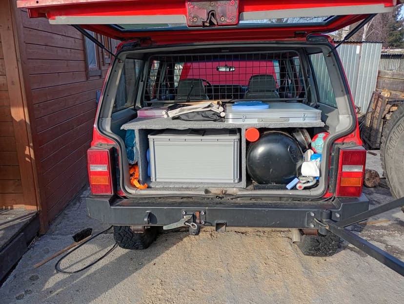 Bardzo ładny Jeep Cherokee XJ