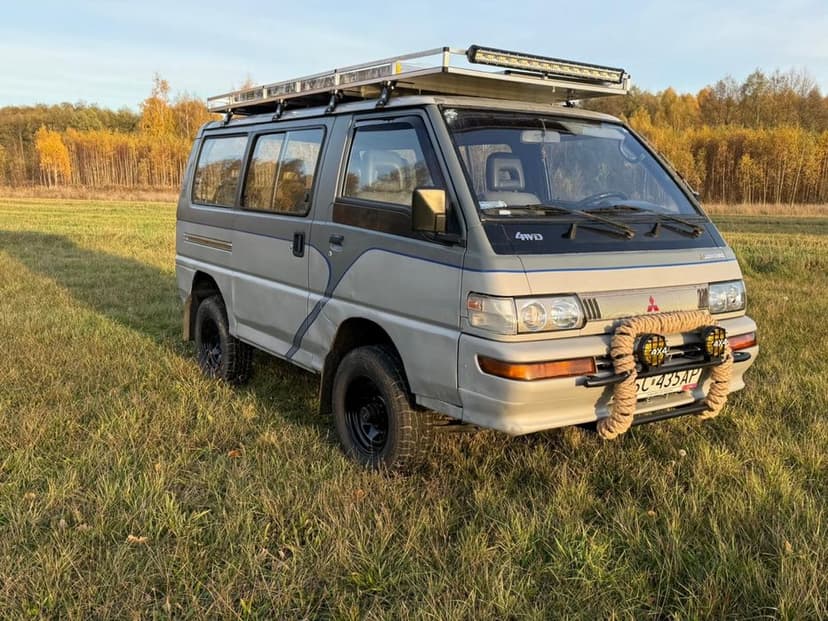 Mitsubishi L300 offroad camper 2.5td 4x4 reduktor 8-osobowy zamienie
