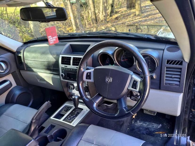 Dodge Nitro 2.8rd automat Anglik Jeep