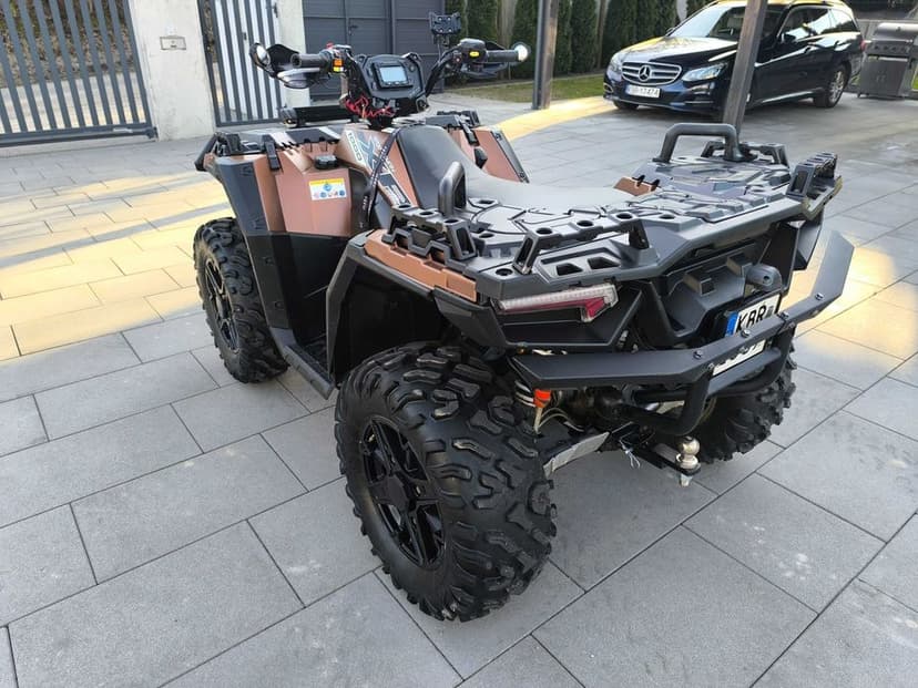 Polaris Sportsman XP 1000, ciągnik rolniczy, 28 000 zł netto plus VAT