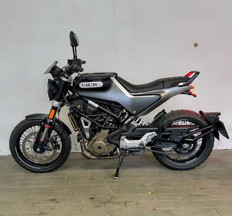 Husqvarna Svartpilen 401 A2