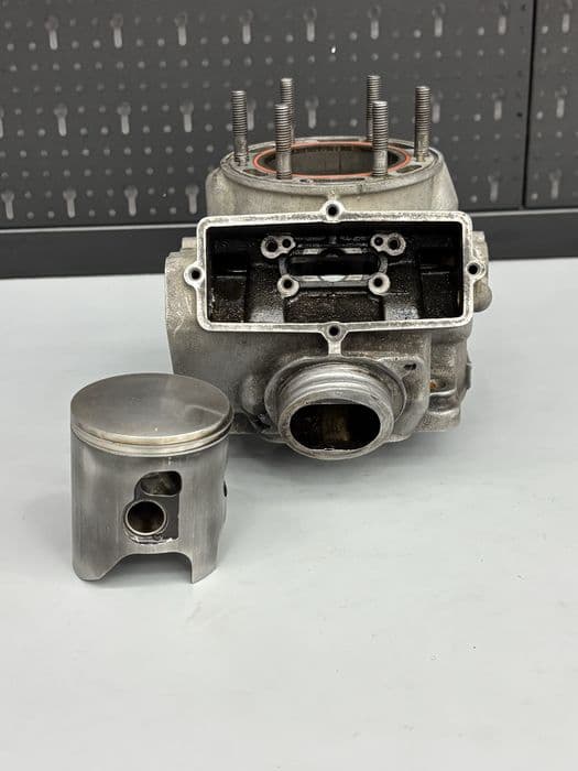 Cylinder+ Tłok YAMAHA YZ250 R 99-25