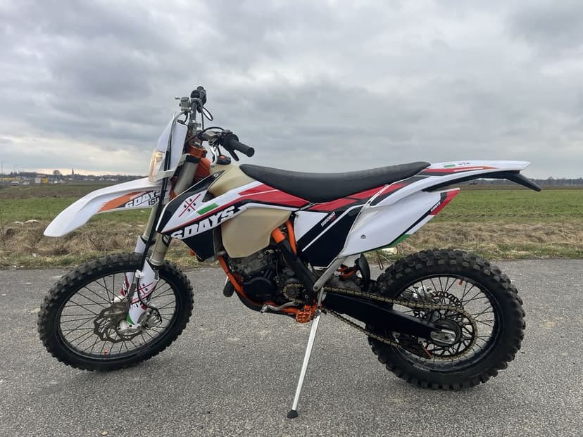 KTM EXC 125 sixdays zarejerstrowany ubezpieczony z przeglądem