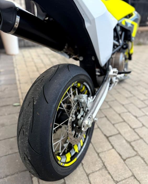 Husqvarna 701 SM 2021 * Tylko 1822 km! *Leo Vince *Igiełka *Bezupadek