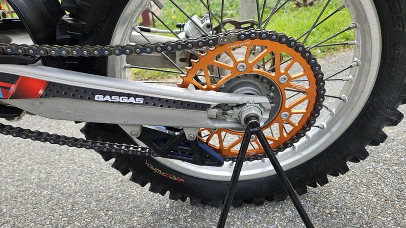 Gas gas mc 250 f rok 2023 przebieg 77 mth